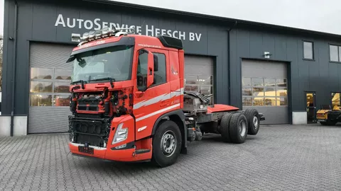 Volvo FM 460 2023 - 57000km - 6x2 FAHRGESTELL - PTO - AHW KUPPLUNG