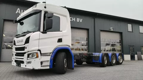 Scania P P460 - 8X2 - 2023 - FULL AIR - ENGINE AND GEARBOX PTO - HEAVY AXLES - TRAILER COUPLING